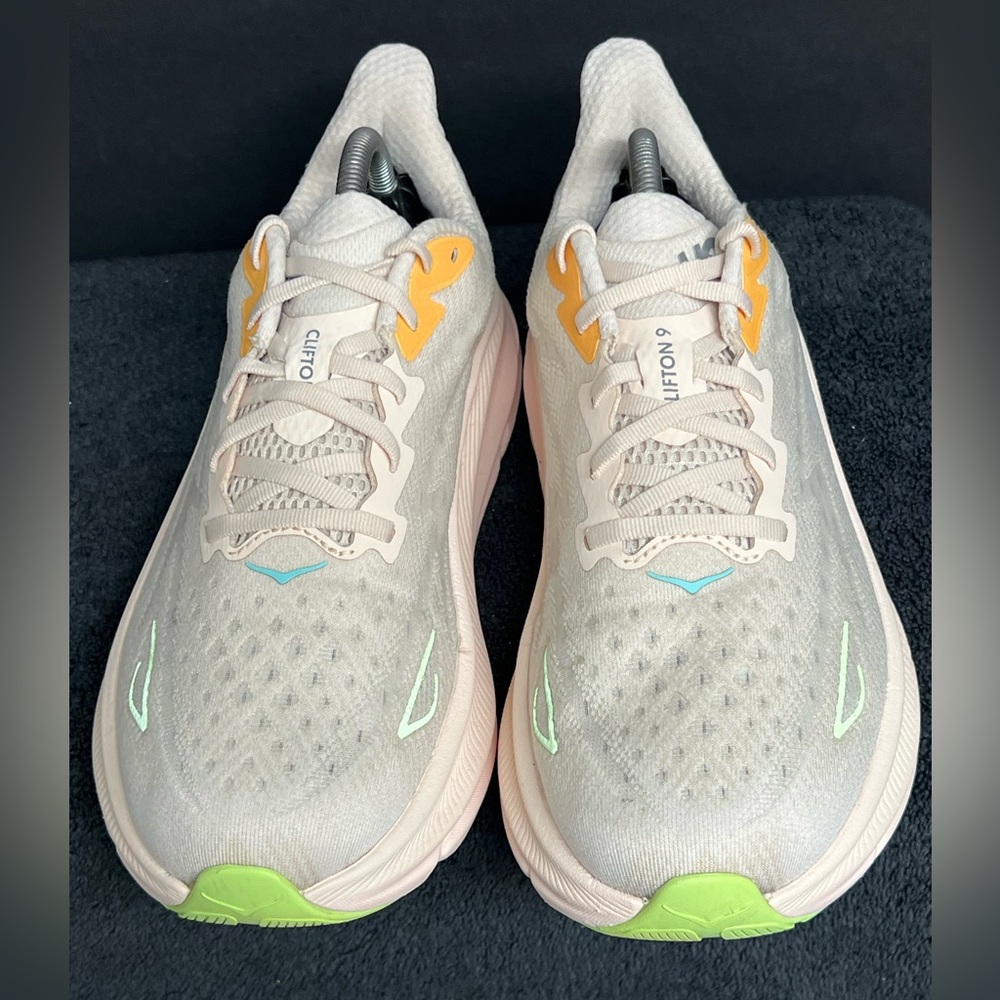 Hoka Women's Clifton 9 Lace Up Athletic Shoes Vanilla/Astral SIZE 10 D WIDE - Picture 6 of 12